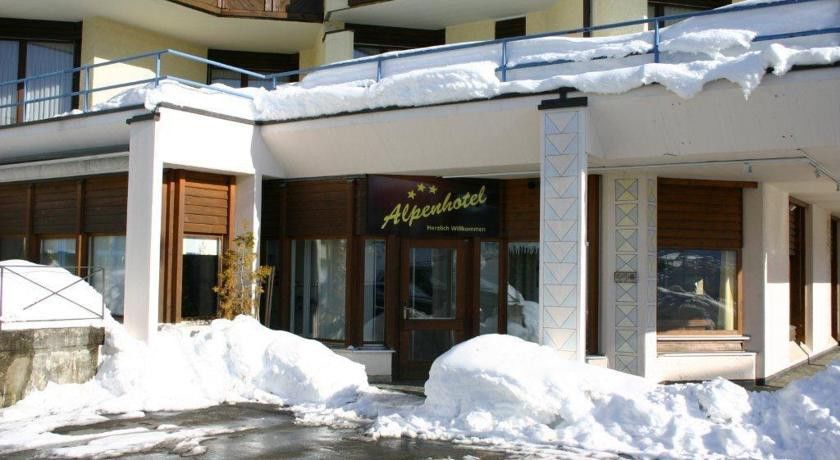 T3 Alpenhotel होटल Flims