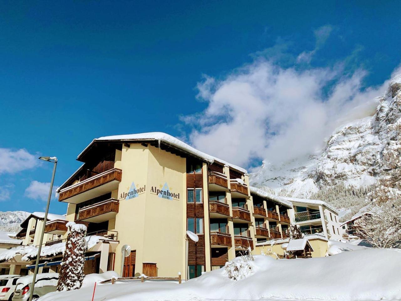 T3 Alpenhotel होटल 3*